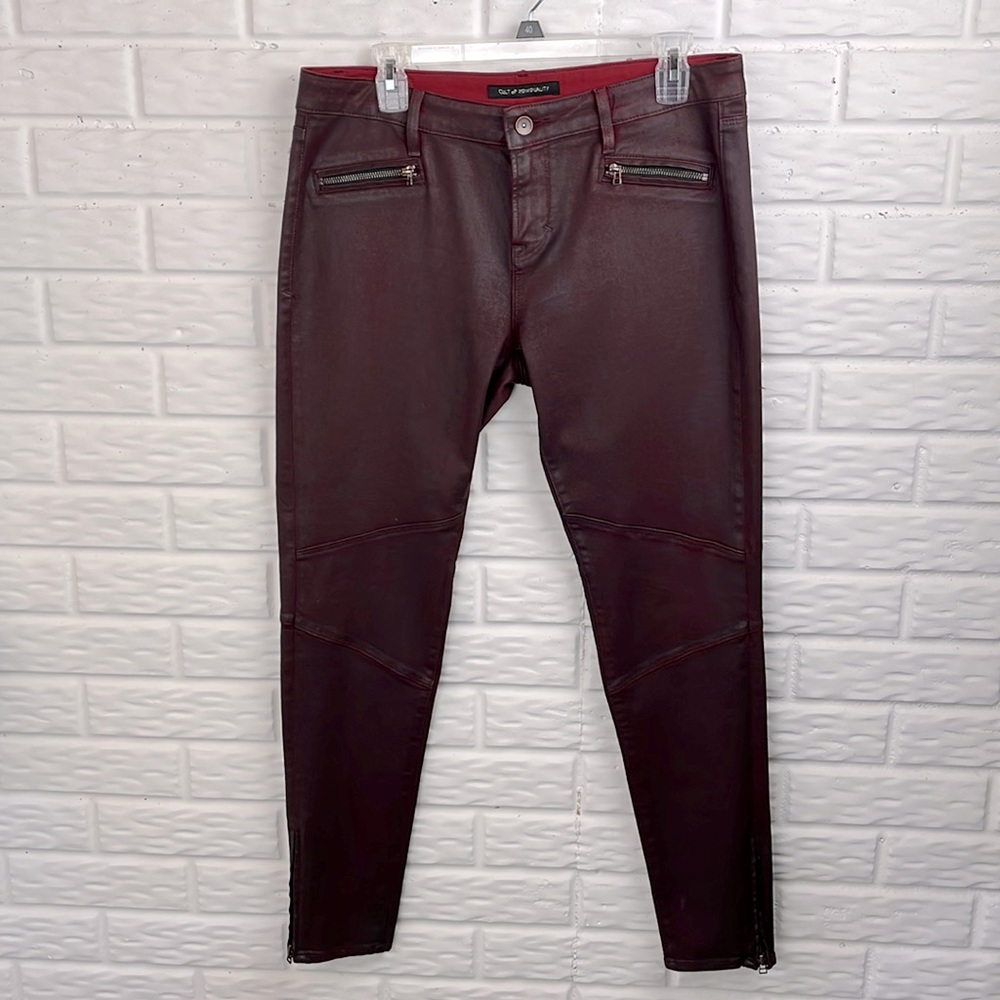 CULT OF INDIVIDUALITY MOTO JEANS DARK RED COATED DENIM MOTO SLIM MID RISE SZ 29